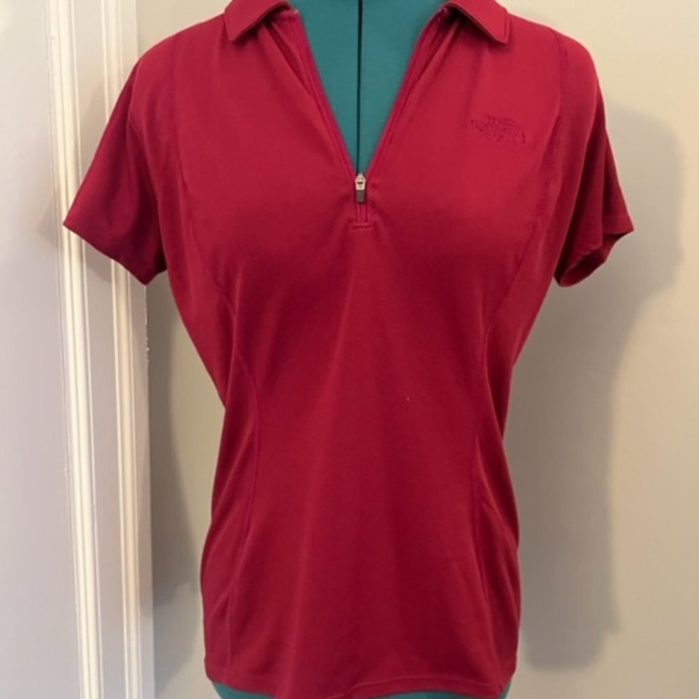 The North Face Women's Short Sleeve Tee - Red